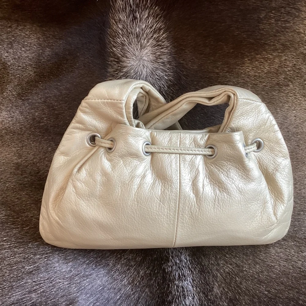 The Sak Gold Leather Slouch Drawstring Mini Shoulder Forearm Carry Handbag 🦋 - Picture 2 of 10